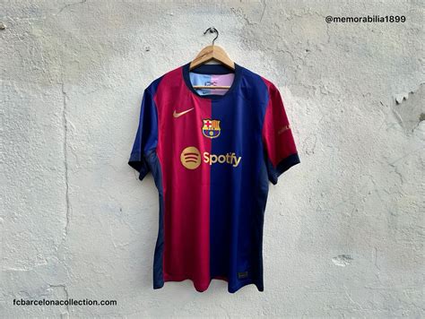 F.C. Barcelona Kits & Football Shirts 2024/25 (108) .